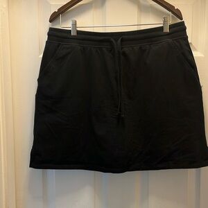 Style & Co Black Skirt with built in bike shorts in Size Large